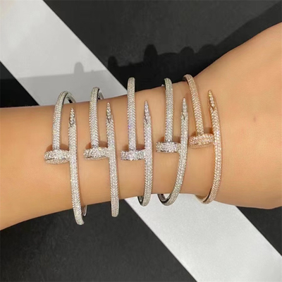 Biżuteria Luxury Brand Tylko paznokcie bransoletka złoto różowe Ref N6702117 prawdziwy diament