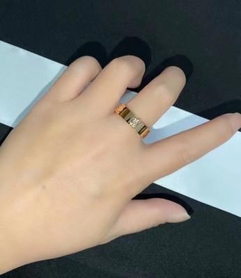 Biżuteria profesjonalna do robienia biżuterii 18k złoty pierścionek zaręczynowy Brand Love Ring złoto luksusowe