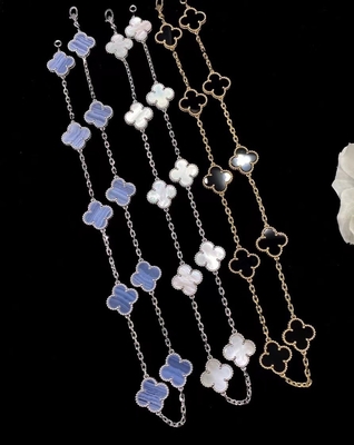 OEM Custom Brand Jewelry Francja Rynek wymaga biżuterii bezelowej